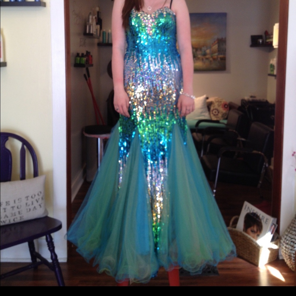 Turquoise mermaid prom dress